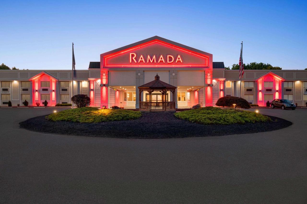 Ramada By Wyndham Allentown Bethlehem Екстериор снимка